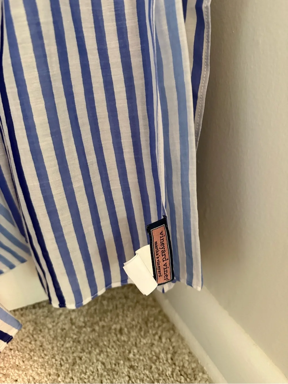 Vineyard Vines Women’s Blue & White Striped Scarf